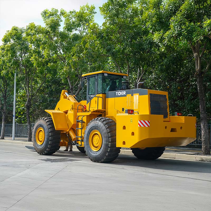 Chariot élévateur de 28 tonnes pour travaux miniers et de carrière