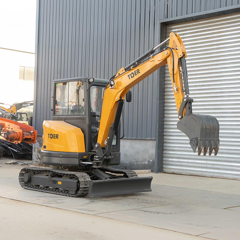 Mini-pelle à rayon de braquage zéro de 3,5 tonnes avec moteur Kubota et chenilles en acier