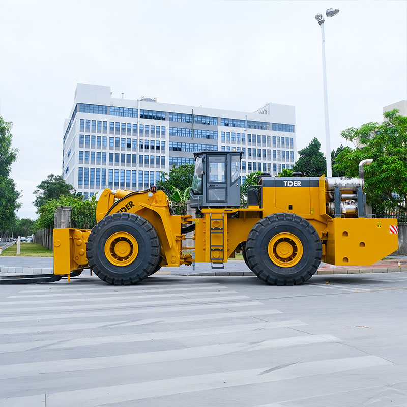 Chariot élévateur sur roues de 45 tonnes pour applications industrielles