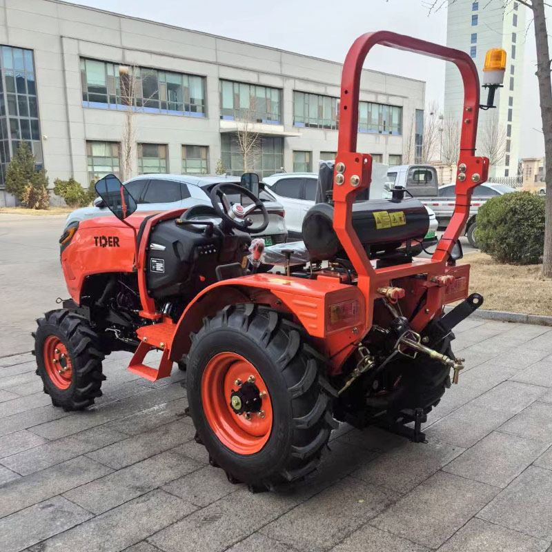 Tracteur compact de 30 CV à faible garde au sol pour l'agriculture en serre