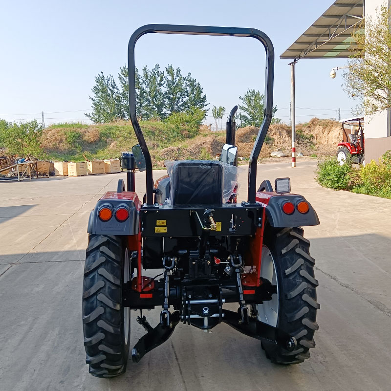 Tracteur agricole de 40 CV pour travaux agricoles généraux