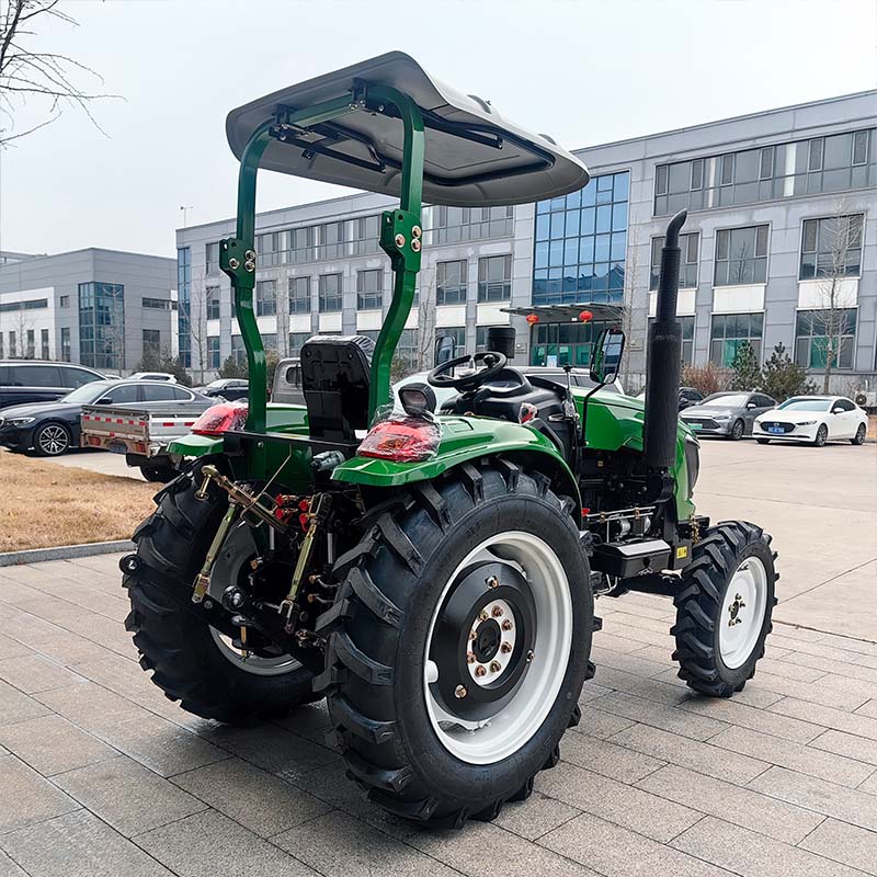Tracteur de 50 CV pour l'agriculture en terrain vallonné