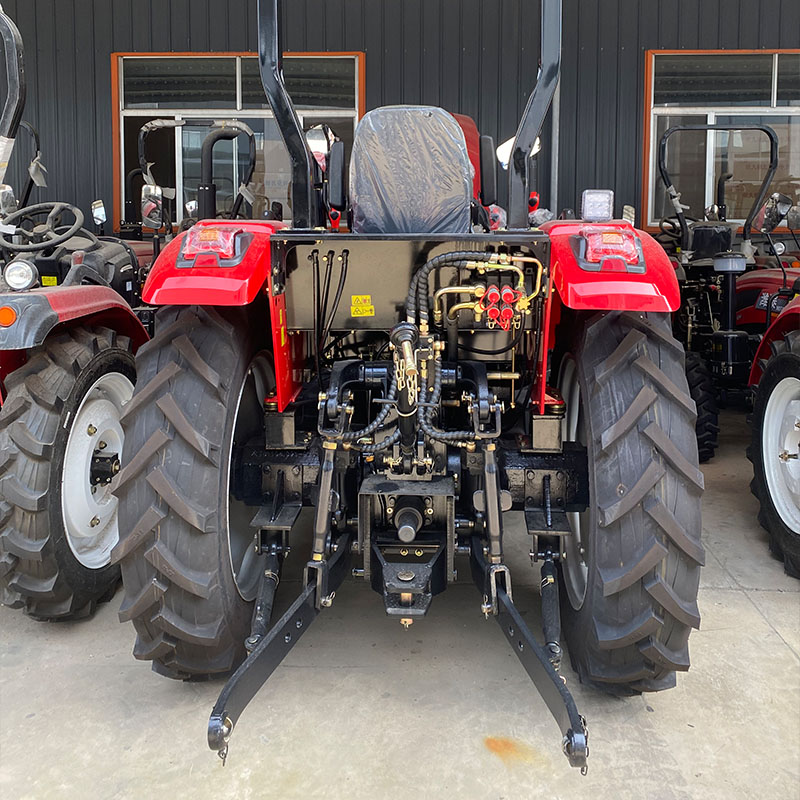 Tracteur 4 roues motrices de 75 ch à vendre
