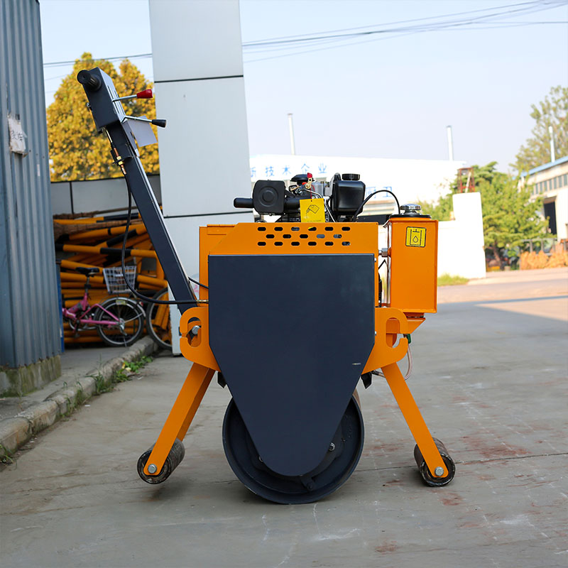 Rouleau compresseur à tambour unique autoporté de 350 kg