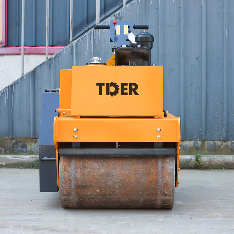 Rouleau compresseur à double tambour de 600 kg avec moteur diesel à démarrage électrique