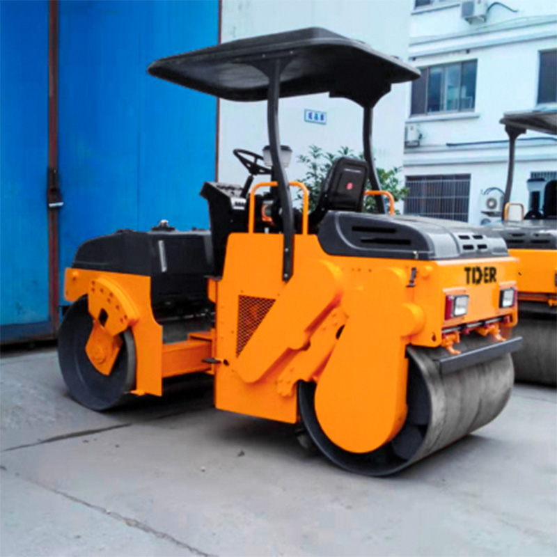 Machine à asphalte de 4 tonnes à vendre avec entraînement mécanique